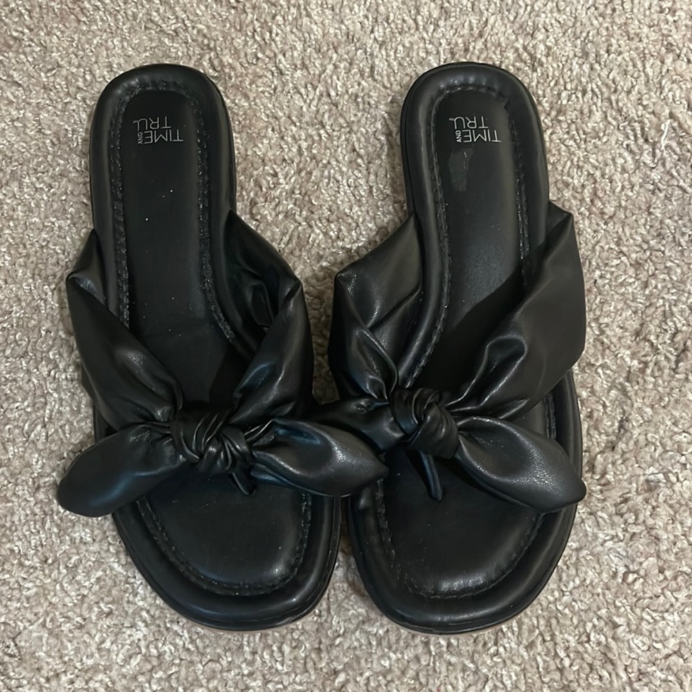 Flip flops